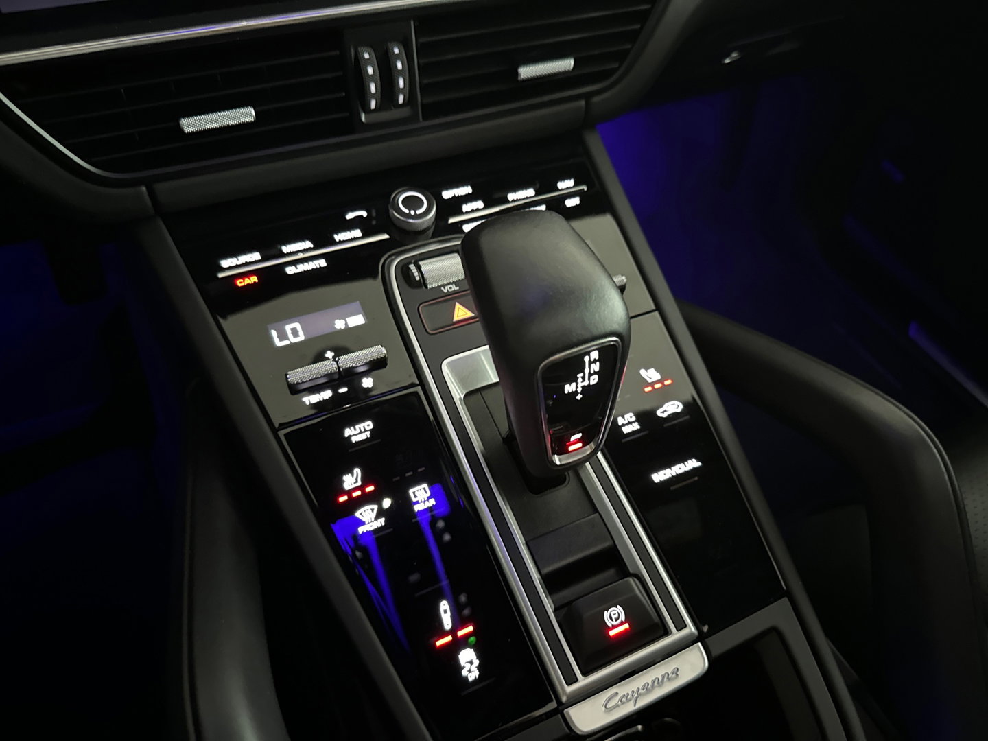 Porsche Cayenne 3.0 E-Hybrid Pano|App 03-27|SportDesign|HuD|Bose|360 Camera