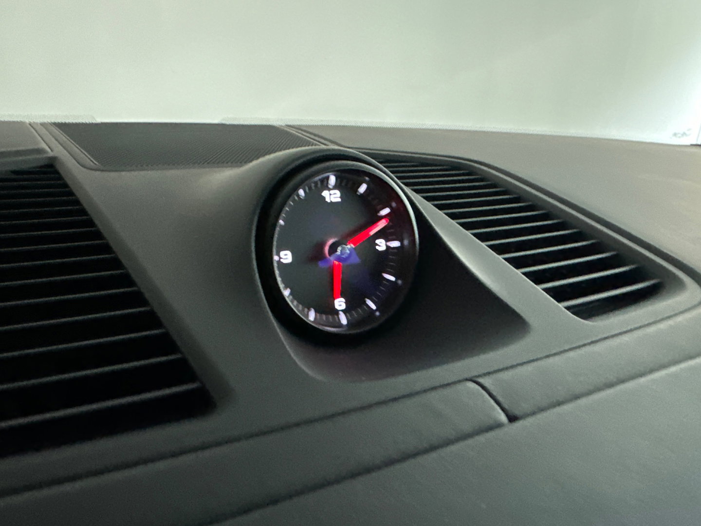 Porsche Cayenne 3.0 E-Hybrid Pano|App 03-27|SportDesign|HuD|Bose|360 Camera