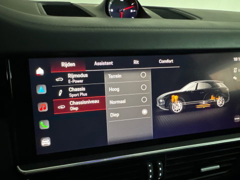 Porsche Cayenne 3.0 E-Hybrid Pano|App 03-27|SportDesign|HuD|Bose|360 Camera