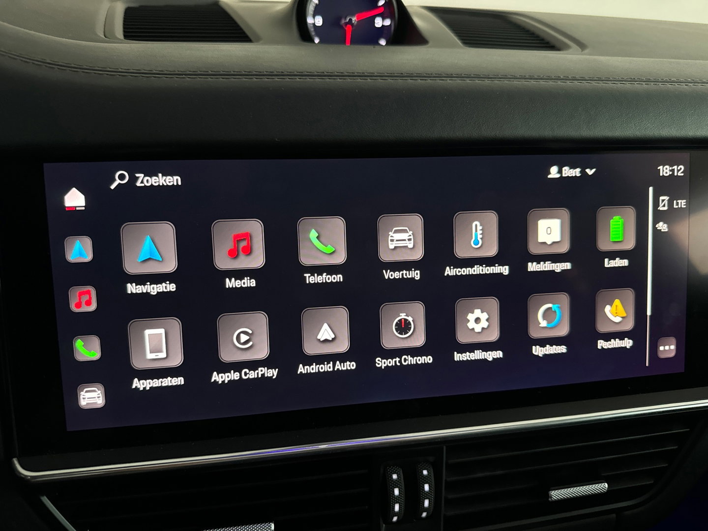 Porsche Cayenne 3.0 E-Hybrid Pano|App 03-27|SportDesign|HuD|Bose|360 Camera