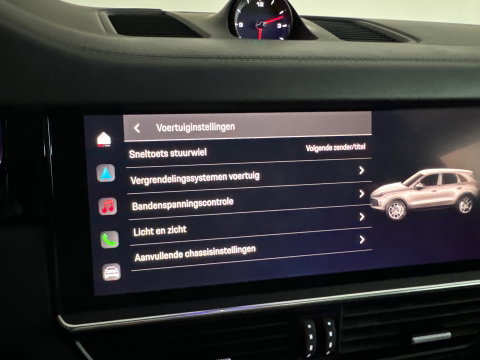 Porsche Cayenne 3.0 E-Hybrid Pano|App 03-27|SportDesign|HuD|Bose|360 Camera