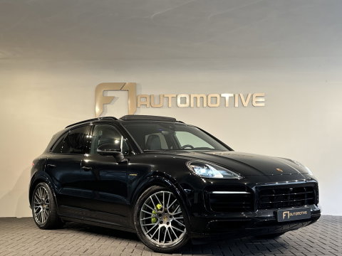 Porsche Cayenne 3.0 E-Hybrid Pano|App 03-27|SportDesign|HuD|Bose|360 Camera