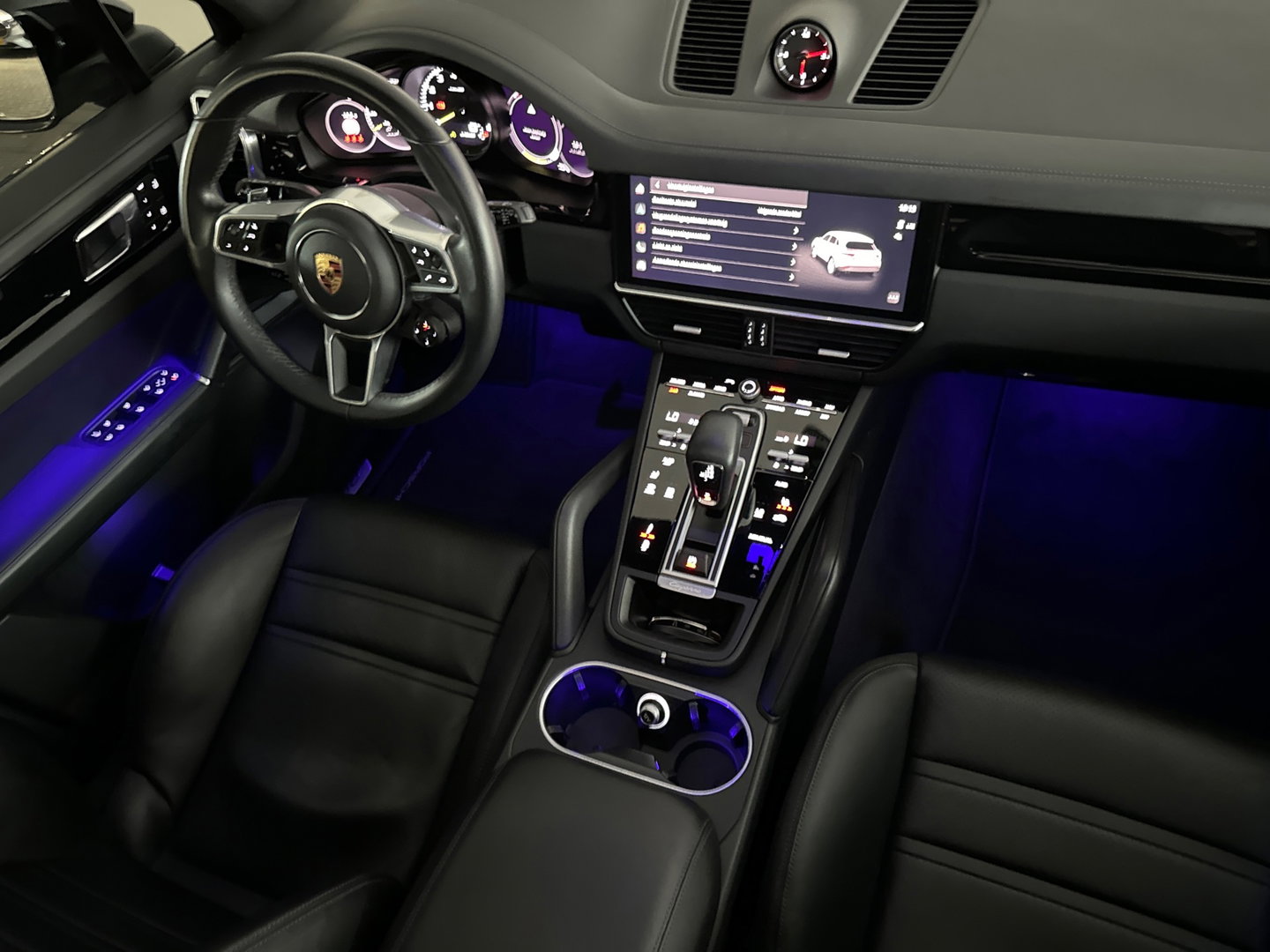 Porsche Cayenne 3.0 E-Hybrid Pano|App 03-27|SportDesign|HuD|Bose|360 Camera