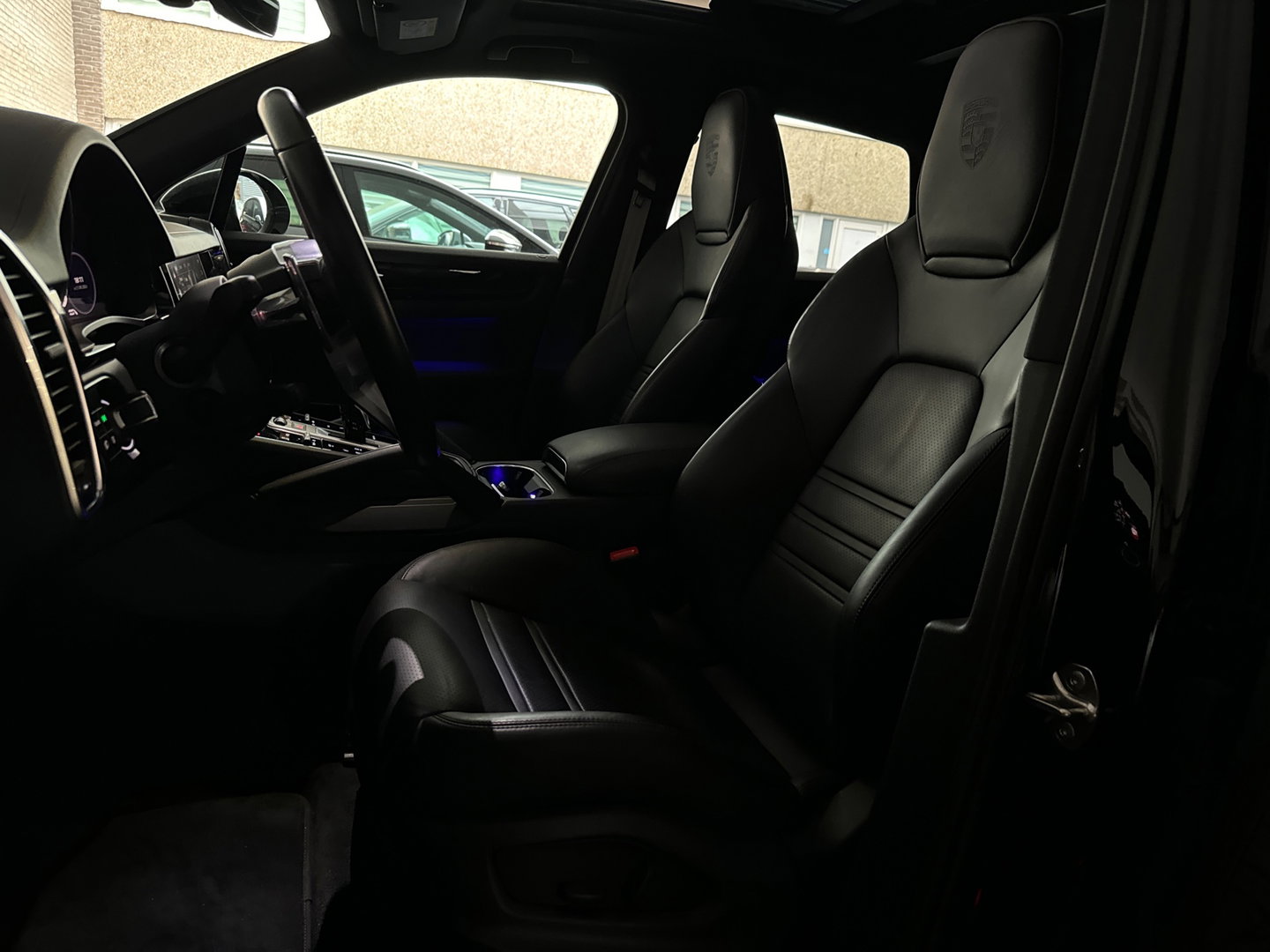 Porsche Cayenne 3.0 E-Hybrid Pano|App 03-27|SportDesign|HuD|Bose|360 Camera