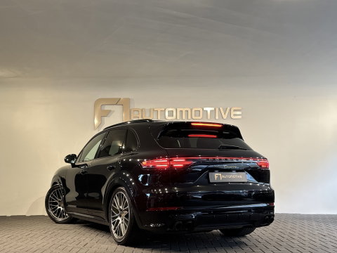 Porsche Cayenne 3.0 E-Hybrid Pano|App 03-27|SportDesign|HuD|Bose|360 Camera