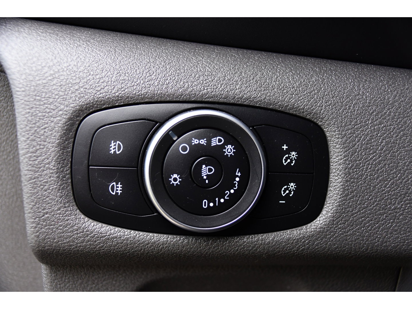 Ford Transit Custom 320 2.0 TDCI L2H1 Active DC Black Edition Adaptieve Cruise, Camera, Carplay, 170pk, Automaat, Leder, Sensoren, 2 x Schuifdeur, LED, Uniek!