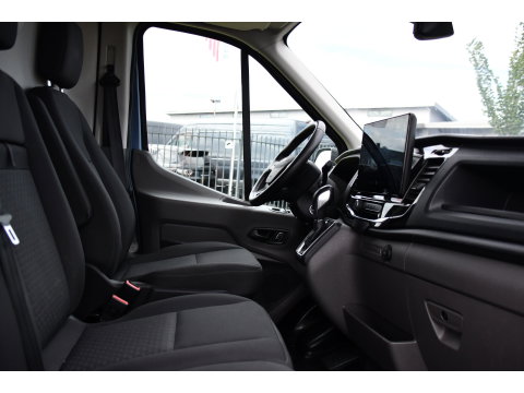 Ford Transit 350 2.0 TDCI L2H2 PB Edition Camera, Cruise, Carplay, 170pk, Stoelverwarming, Automaat, 2 x schuifdeur, LED, Sensoren, Multimedia, Uniek!