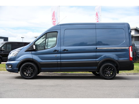 Ford Transit 350 2.0 TDCI L2H2 PB Edition Camera, Cruise, Carplay, 170pk, Stoelverwarming, Automaat, 2 x schuifdeur, LED, Sensoren, Multimedia, Uniek!