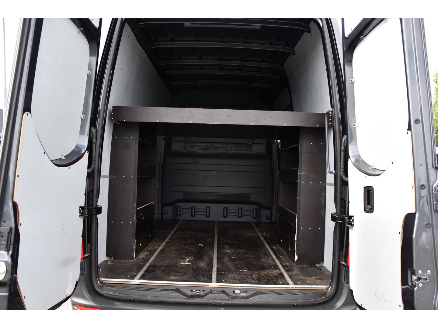 Mercedes-Benz Sprinter 317 1.9 CDI L2H2 RWD PB Edition Camera, Cruise, Carplay, 3500kg Trekhaak, LED, 170pk, 10,5'' Mbux, Geveerde stoel, Multimedia, Uniek!