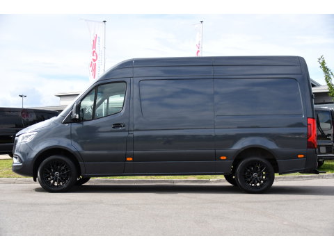 Mercedes-Benz Sprinter 317 1.9 CDI L2H2 RWD PB Edition Camera, Cruise, Carplay, 3500kg Trekhaak, LED, 170pk, 10,5'' Mbux, Geveerde stoel, Multimedia, Uniek!