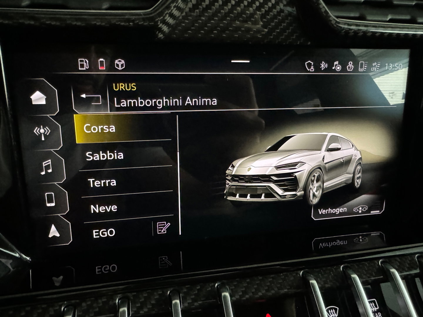 Lamborghini Urus 4.0 V8 Pano|Carbon|B&O 3D|Massage|Memory