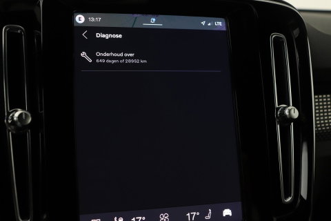 Volvo EX40 Single Motor Extended Range Plus | 82 kWh | ACC | Warmtepomp | Harman/Kardon | Camera | Stoel+Stuurverwarming | 19 Inch