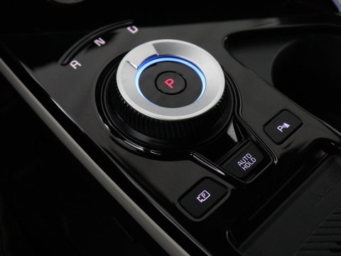 Kia EV6 GT-Line 77.4 kWh | SOH 95,1% | Panoramadak | Memory | Stuur/stoel verwarming | Stoel ventilatie| Meridian sound | Adaptive cruise | Head-up | Carplay | Sfeerverlichting | 360 camera | Park assist