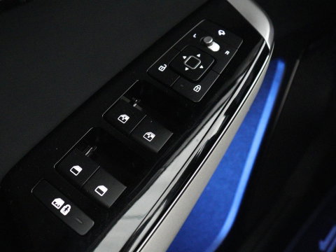 Kia EV6 GT-Line 77.4 kWh | SOH 95,1% | Panoramadak | Memory | Stuur/stoel verwarming | Stoel ventilatie| Meridian sound | Adaptive cruise | Head-up | Carplay | Sfeerverlichting | 360 camera | Park assist