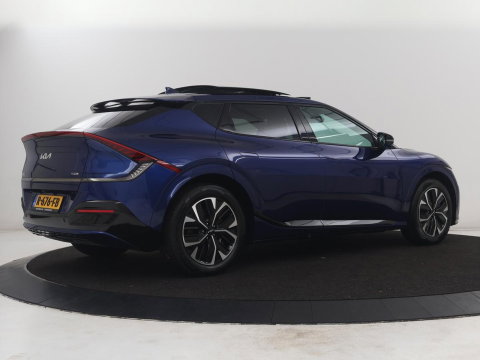 Kia EV6 GT-Line 77.4 kWh | SOH 95,1% | Panoramadak | Memory | Stuur/stoel verwarming | Stoel ventilatie| Meridian sound | Adaptive cruise | Head-up | Carplay | Sfeerverlichting | 360 camera | Park assist