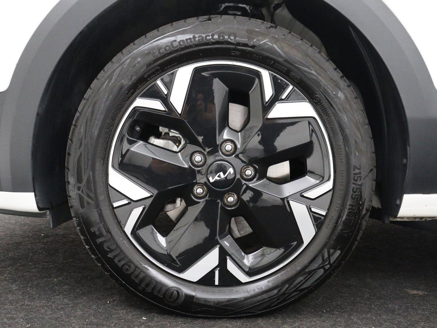 Kia Niro EV Light Edition 64.8 kWh | SOH 98,0% | Adaptive cruise | Lane assist | Carplay | Climate control | Virtueel dashboard | Camera | Park assist | Trekhaak
