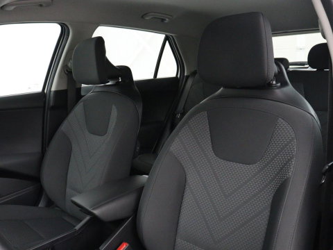 Kia Niro EV Light Edition 64.8 kWh | SOH 98,0% | Adaptive cruise | Lane assist | Carplay | Climate control | Virtueel dashboard | Camera | Park assist | Trekhaak