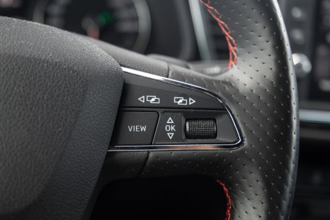 SEAT Leon 1.4 EcoTSI FR Business Intense CARPLAY / CRUISE CONTROLE / PERFECT ONDERHOUDEN / AUTOMAAT