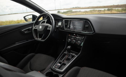 SEAT Leon 1.4 EcoTSI FR Business Intense CARPLAY / CRUISE CONTROLE / PERFECT ONDERHOUDEN / AUTOMAAT