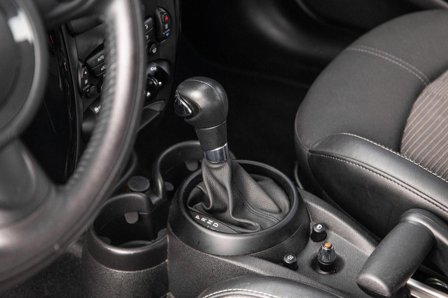 MINI Countryman 1.6 Cooper Chili AUTOMAAT / CRUISE CONTROLE / AIRCO / PERFECT ONDERHOUDEN / TREKHAAK