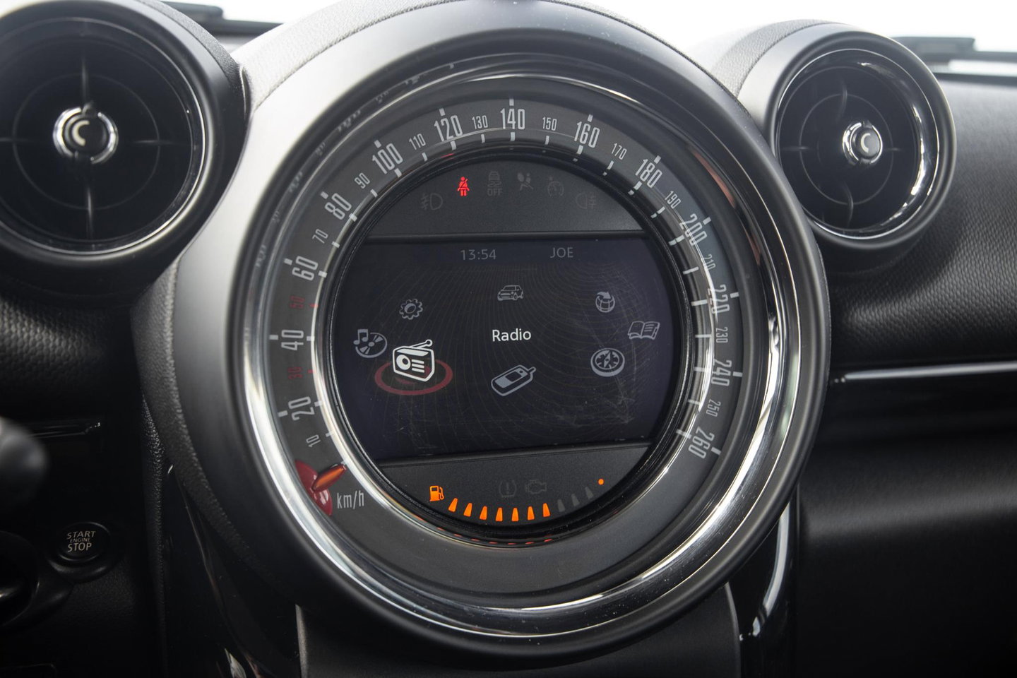 MINI Countryman 1.6 Cooper Chili AUTOMAAT / CRUISE CONTROLE / AIRCO / PERFECT ONDERHOUDEN / TREKHAAK