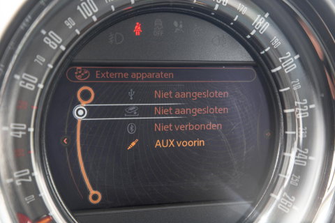 MINI Countryman 1.6 Cooper Chili AUTOMAAT / CRUISE CONTROLE / AIRCO / PERFECT ONDERHOUDEN / TREKHAAK