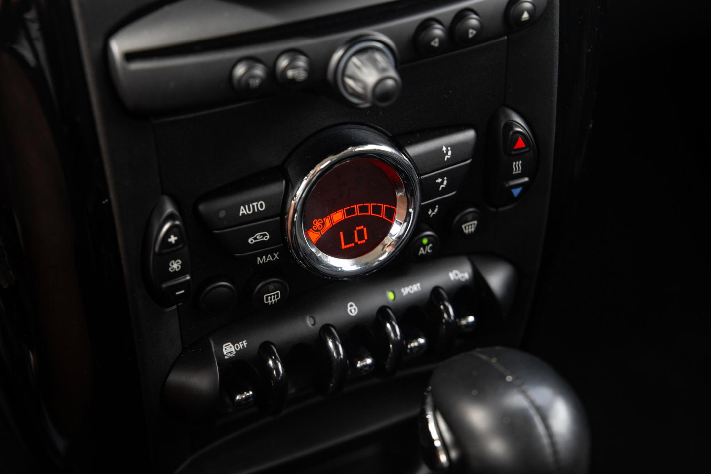 MINI Countryman 1.6 Cooper Chili AUTOMAAT / CRUISE CONTROLE / AIRCO / PERFECT ONDERHOUDEN / TREKHAAK