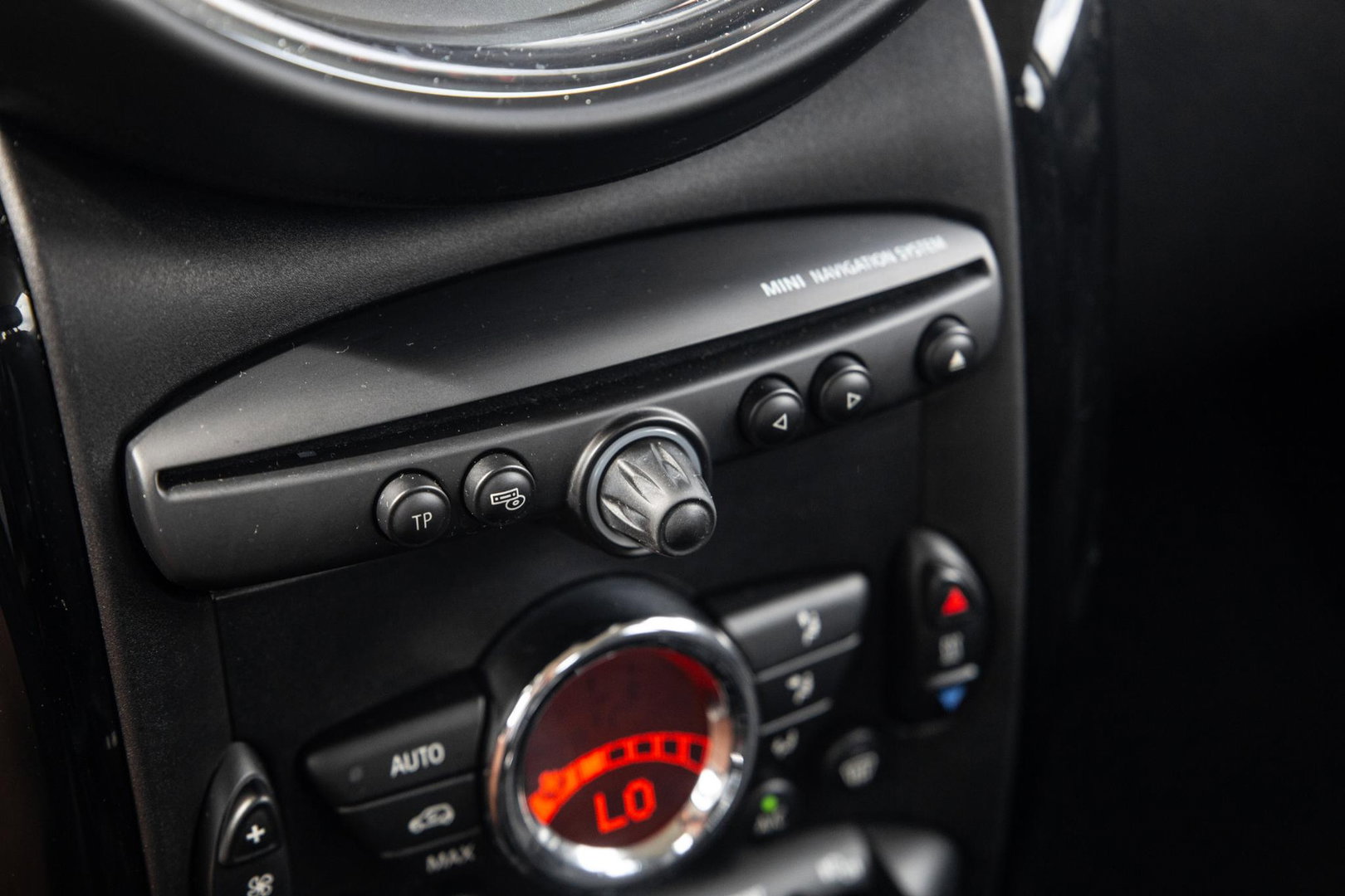 MINI Countryman 1.6 Cooper Chili AUTOMAAT / CRUISE CONTROLE / AIRCO / PERFECT ONDERHOUDEN / TREKHAAK