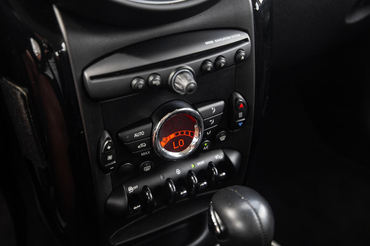 MINI Countryman 1.6 Cooper Chili AUTOMAAT / CRUISE CONTROLE / AIRCO / PERFECT ONDERHOUDEN / TREKHAAK