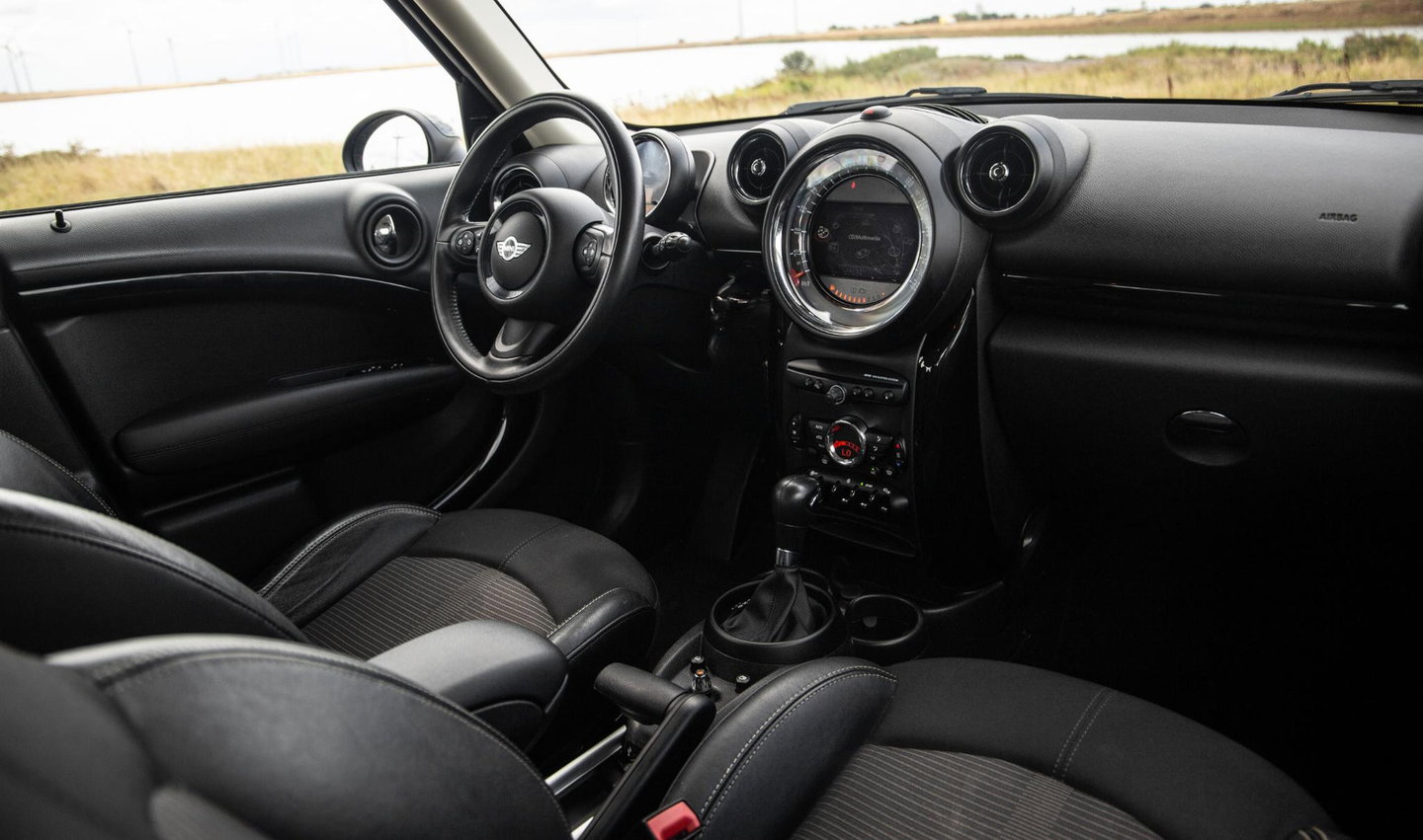 MINI Countryman 1.6 Cooper Chili AUTOMAAT / CRUISE CONTROLE / AIRCO / PERFECT ONDERHOUDEN / TREKHAAK