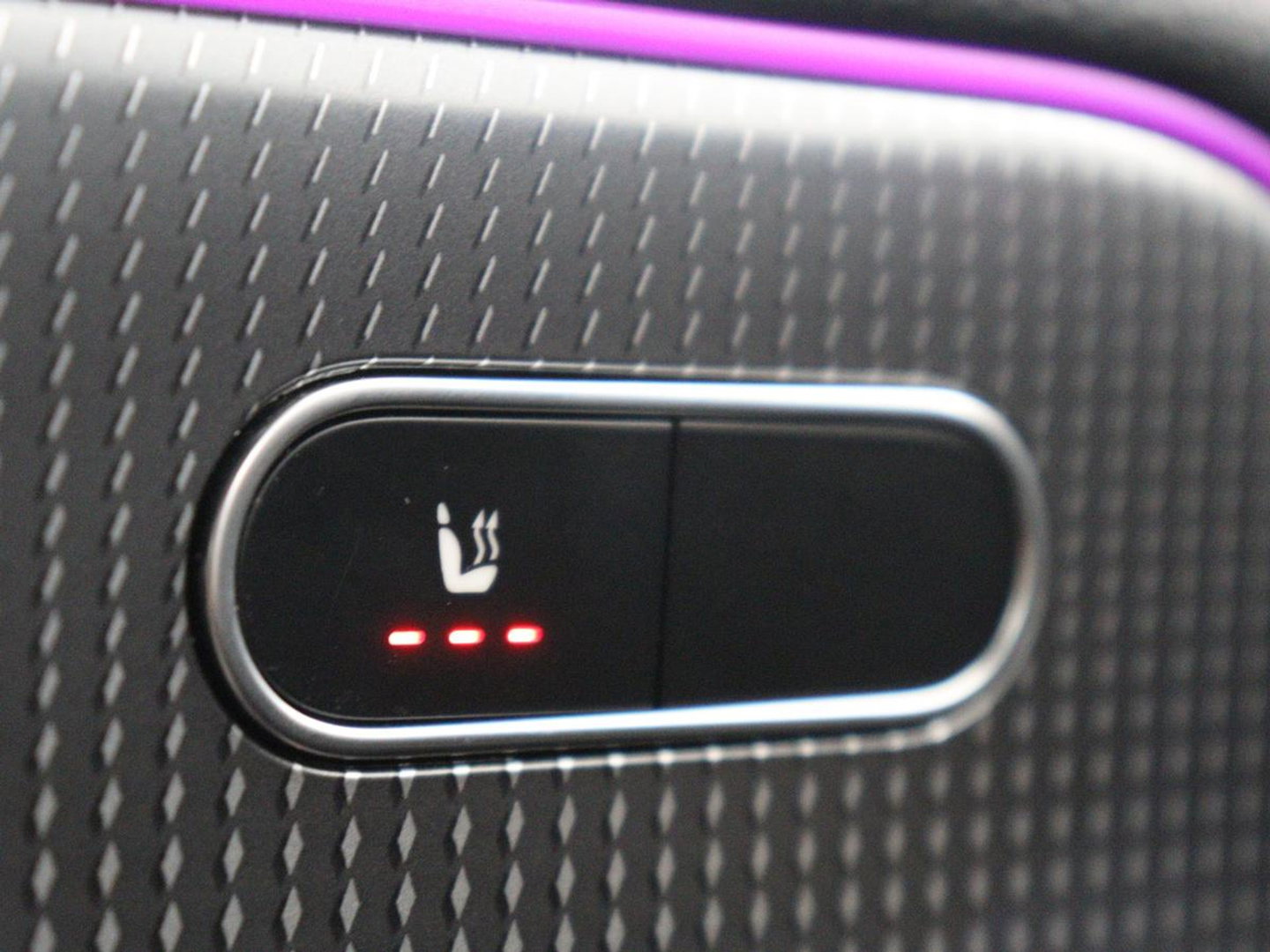 Mercedes-Benz B-klasse250 e Business Solution Luxury Limited | SOH 93,0% | Leder | Stoelverwarming | Adaptive cruise | Carplay | Camera | Park assist | Sfeerverlichting | Elektrische achterlep | Trekhaak