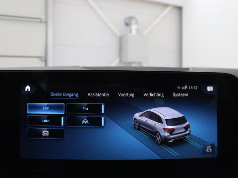 Mercedes-Benz B-klasse250 e Business Solution Luxury Limited | SOH 93,0% | Leder | Stoelverwarming | Adaptive cruise | Carplay | Camera | Park assist | Sfeerverlichting | Elektrische achterlep | Trekhaak