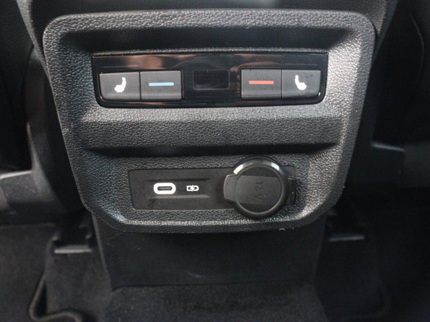 SEAT Tarraco 1.4 TSI e-Hybrid PHEV FR | SOH 89,3% | Memory | Leder | Stoelverwarming | Adaptive cruise | Climate control | Carplay | 3 zone klimaat | Camera | Park assist | Full LED | Trekhaak