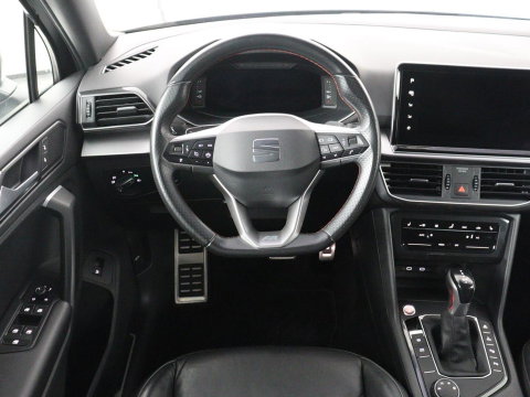SEAT Tarraco 1.4 TSI e-Hybrid PHEV FR | SOH 89,3% | Memory | Leder | Stoelverwarming | Adaptive cruise | Climate control | Carplay | 3 zone klimaat | Camera | Park assist | Full LED | Trekhaak