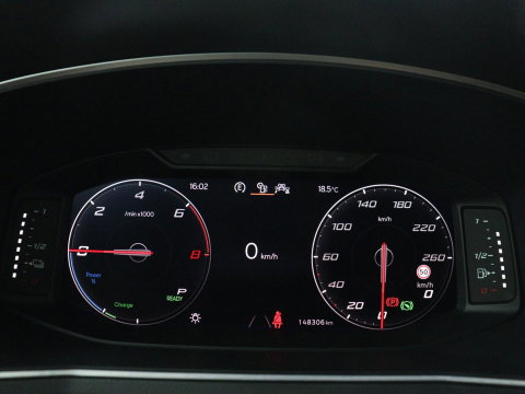 SEAT Tarraco 1.4 TSI e-Hybrid PHEV FR | SOH 89,3% | Memory | Leder | Stoelverwarming | Adaptive cruise | Climate control | Carplay | 3 zone klimaat | Camera | Park assist | Full LED | Trekhaak