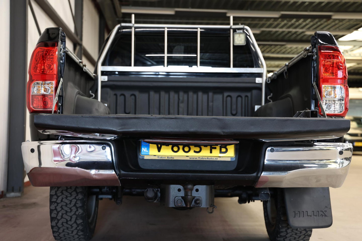 Toyota Hilux 2.4 D-4D-F Xtra Cab 4X4 MET 3500KG TREKVERMOGEN