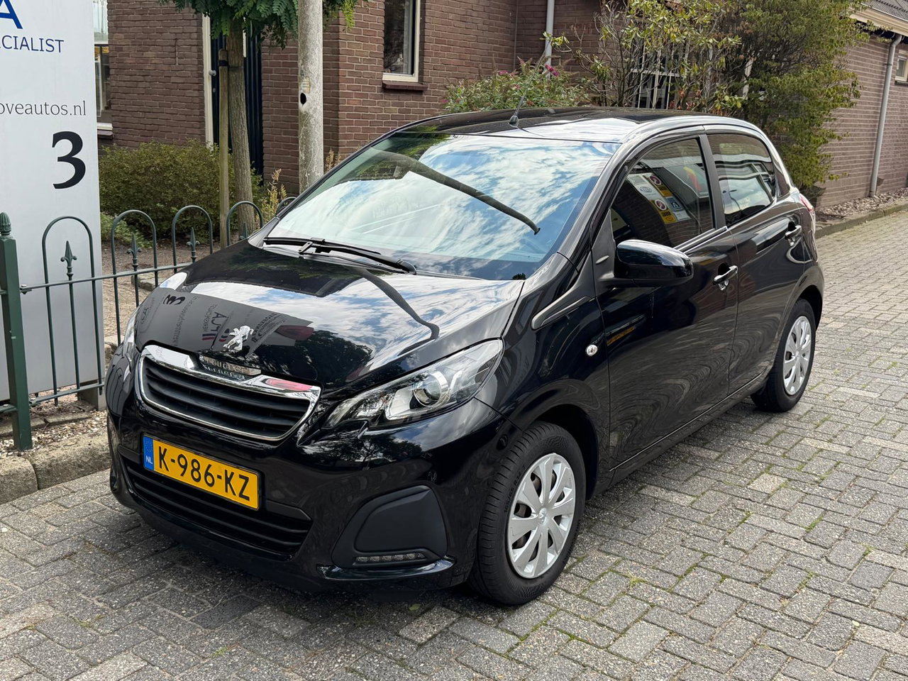 Peugeot 108