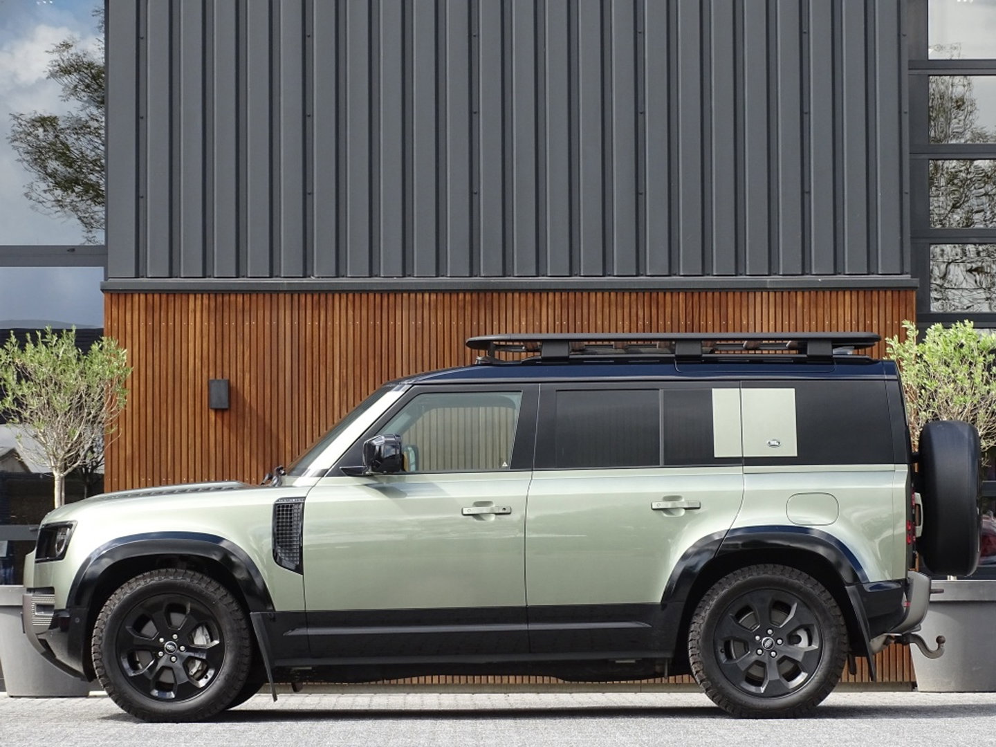 Land Rover Defender 110 2.0 P400e 110 x-Dynamic / HSE / Meridan / 360°