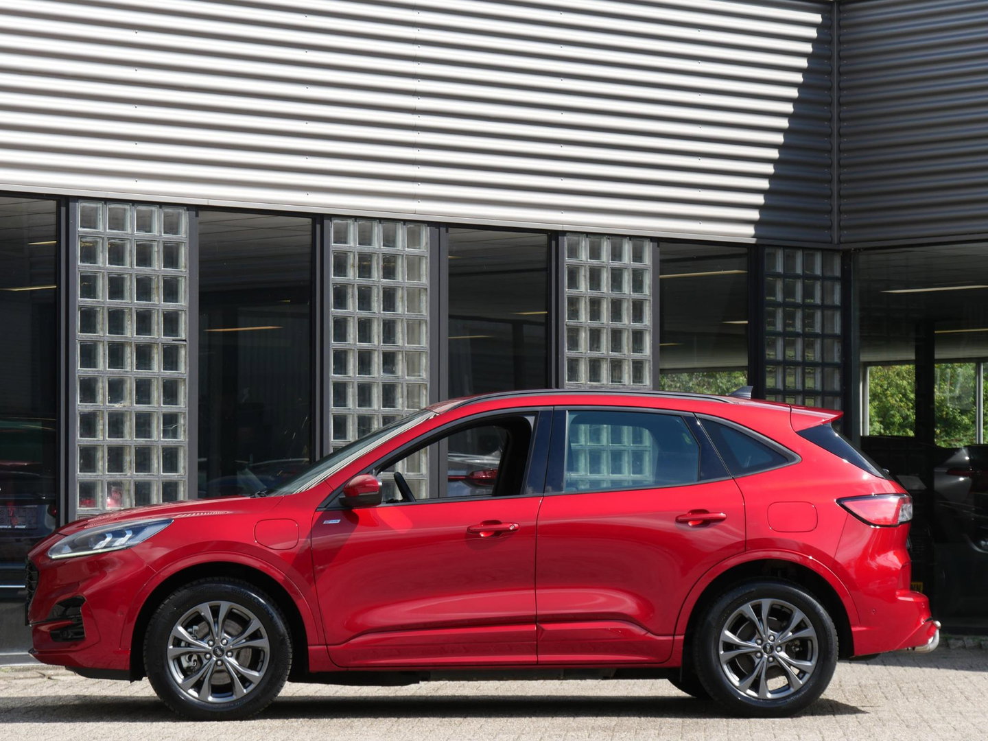 Ford Kuga PHEV ST-LINE/ DRIVER ASSIST PACK/ TREKHAAK/ NL-AUTO 1STE EIGENAAR