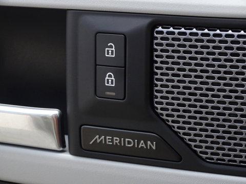 Land Rover Defender 110 2.0 P400e 110 x-Dynamic / HSE / Meridan / 360°