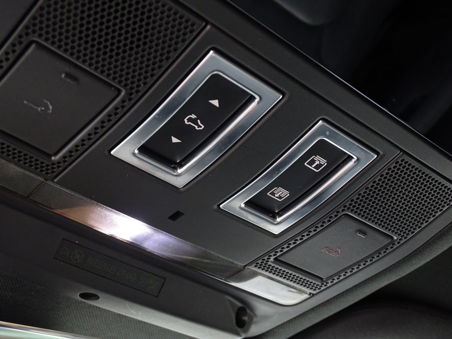Land Rover Defender 110 2.0 P400e 110 x-Dynamic / HSE / Meridan / 360°