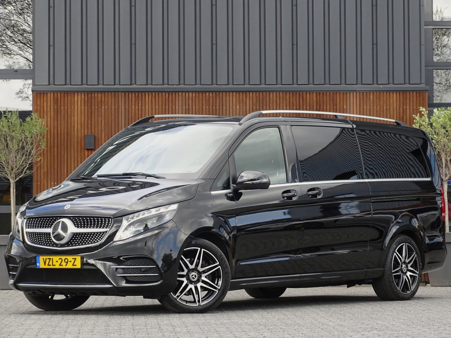 Mercedes-Benz V-Klasse 300d 239PK automaat / EL.DC.Av.Ed *NAP*