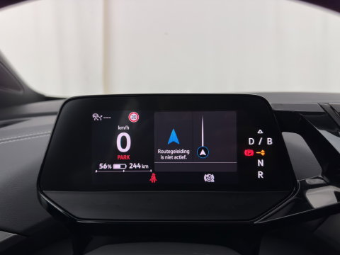 Volkswagen ID.5 Pro Business 77 kWh [3-Fase-11kW] {SoH-93%} (INCL.BTW) *HEAD-UP | LEATHER-FABRIC | FULL-LED | ADAPTIE-CRUISE |  DIGI-COCKPIT | HEATED-COMFORTSEATS | KEYLESS | DAB+ | AMBIENT-LIGHT | NAVI-FULLMAP | CAMERA | TOWBAR | 19''ALU*