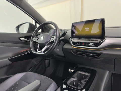 Volkswagen ID.5 Pro Business 77 kWh [3-Fase-11kW] {SoH-93%} (INCL.BTW) *HEAD-UP | LEATHER-FABRIC | FULL-LED | ADAPTIE-CRUISE |  DIGI-COCKPIT | HEATED-COMFORTSEATS | KEYLESS | DAB+ | AMBIENT-LIGHT | NAVI-FULLMAP | CAMERA | TOWBAR | 19''ALU*