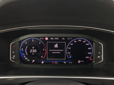 Volkswagen Tiguan 2.0 TDI 4Motion (INCL.BTW) Aut. *LEATHER-FABRIC | FLL-LED | DIGI-COCKPIT | ADAPTIVE-CRUISE | CAMERA | NAVI-FULLMAP | HEATED-SPORTSEATS | BLIND-SPOT | PRIVACY-GLASS | TOWBAR | 19''ALU*