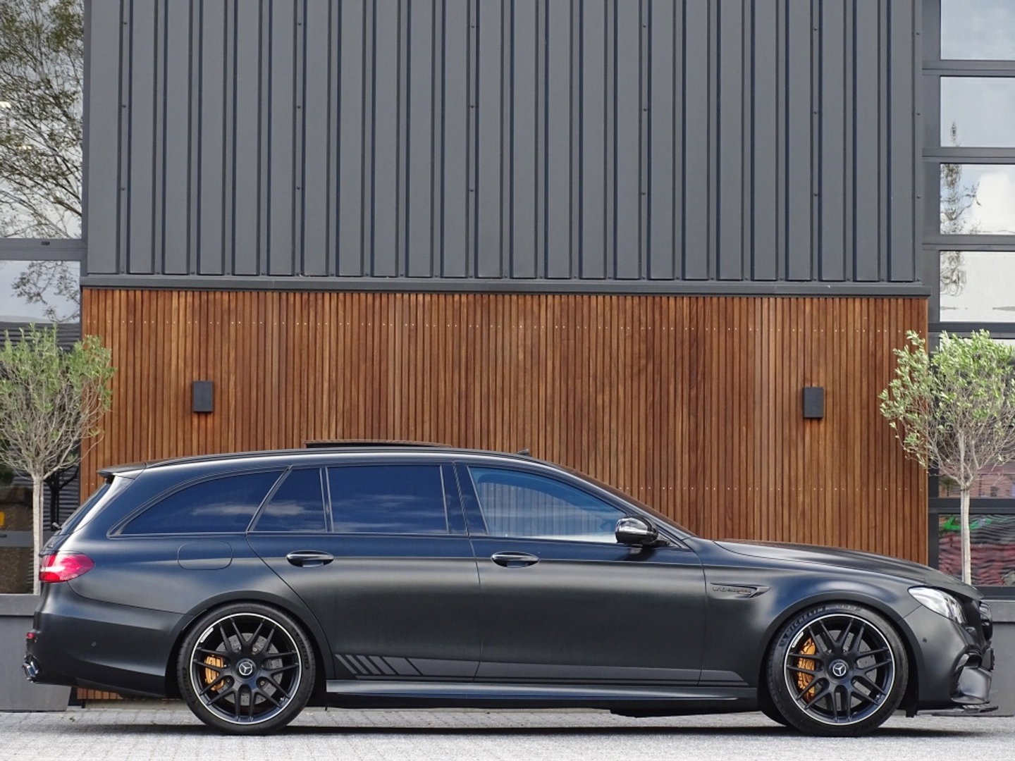 Mercedes-Benz E-Klasse Estate 63s AMG V8 612PK / Edition 1 / Burmester / Carbon / Ceramic / 360°