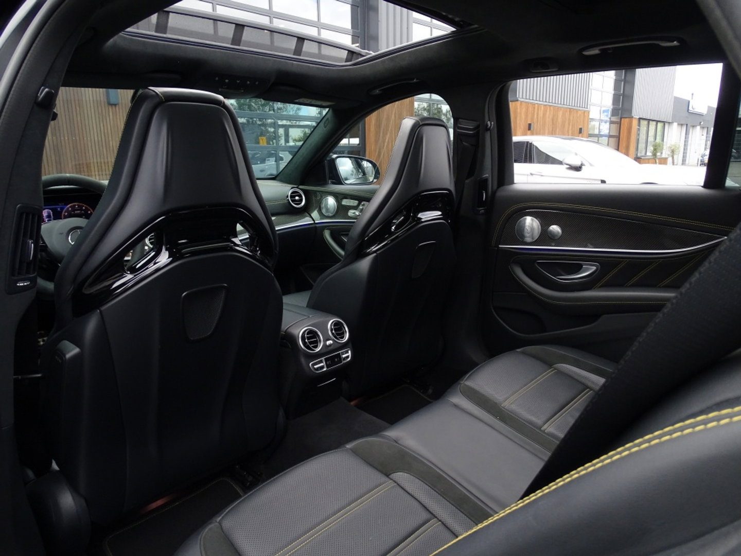 Mercedes-Benz E-Klasse Estate 63s AMG V8 612PK / Edition 1 / Burmester / Carbon / Ceramic / 360°