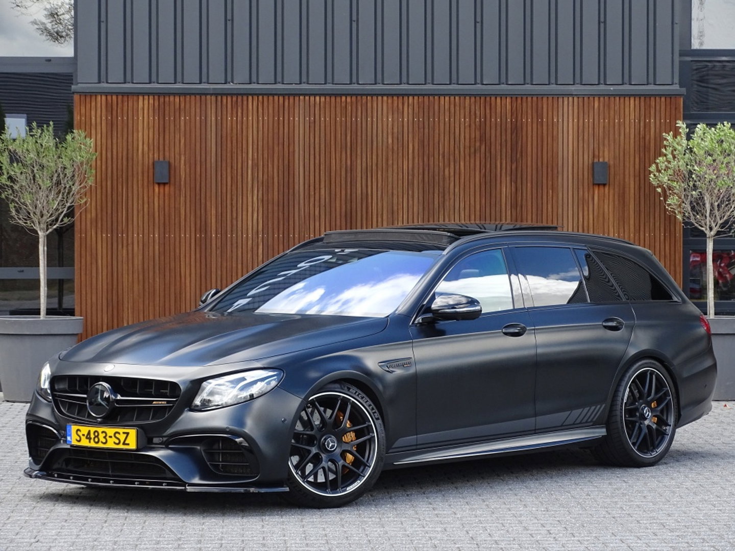 Mercedes-Benz E-Klasse Estate 63s AMG V8 612PK / Edition 1 / Burmester / Carbon / Ceramic / 360°