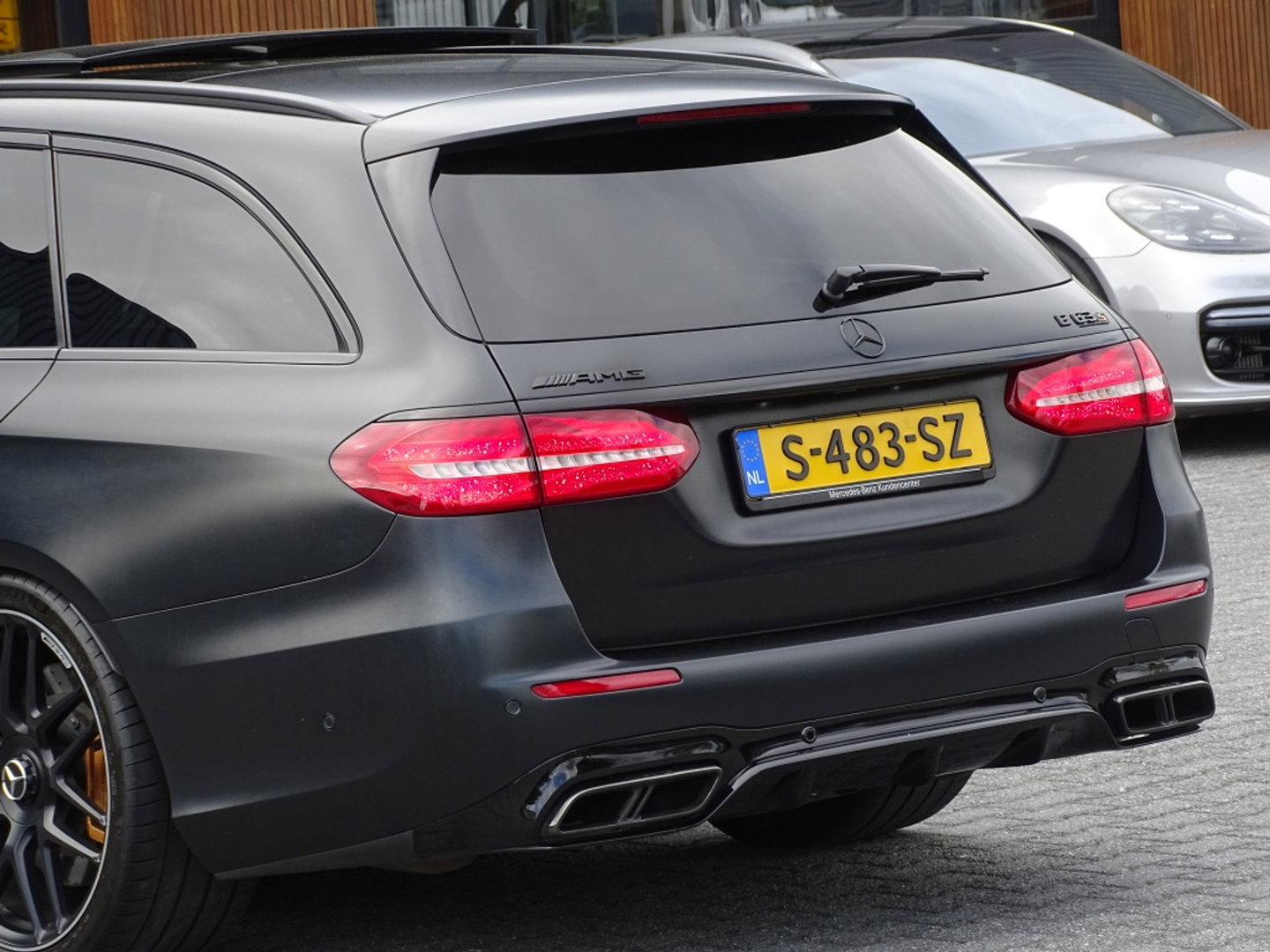 Mercedes-Benz E-Klasse Estate 63s AMG V8 612PK / Edition 1 / Burmester / Carbon / Ceramic / 360°