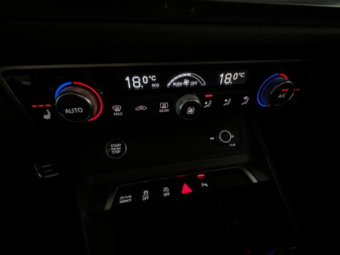 Audi Q3 Sportback 40 TFSI quattro 3xS-Line Pano|ACC|Lane|Camera|Carplay